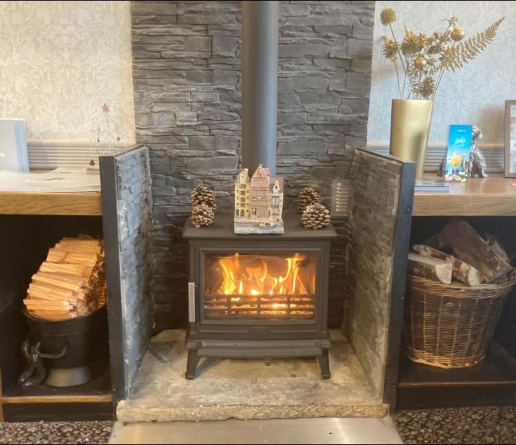 The Hare & Hounds Inn Foulridge Esterno foto